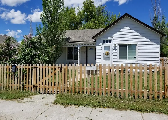 500/502 W 23rd St Cheyenne