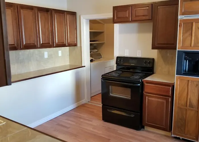 Holiday home 500/502 W 23rd St *